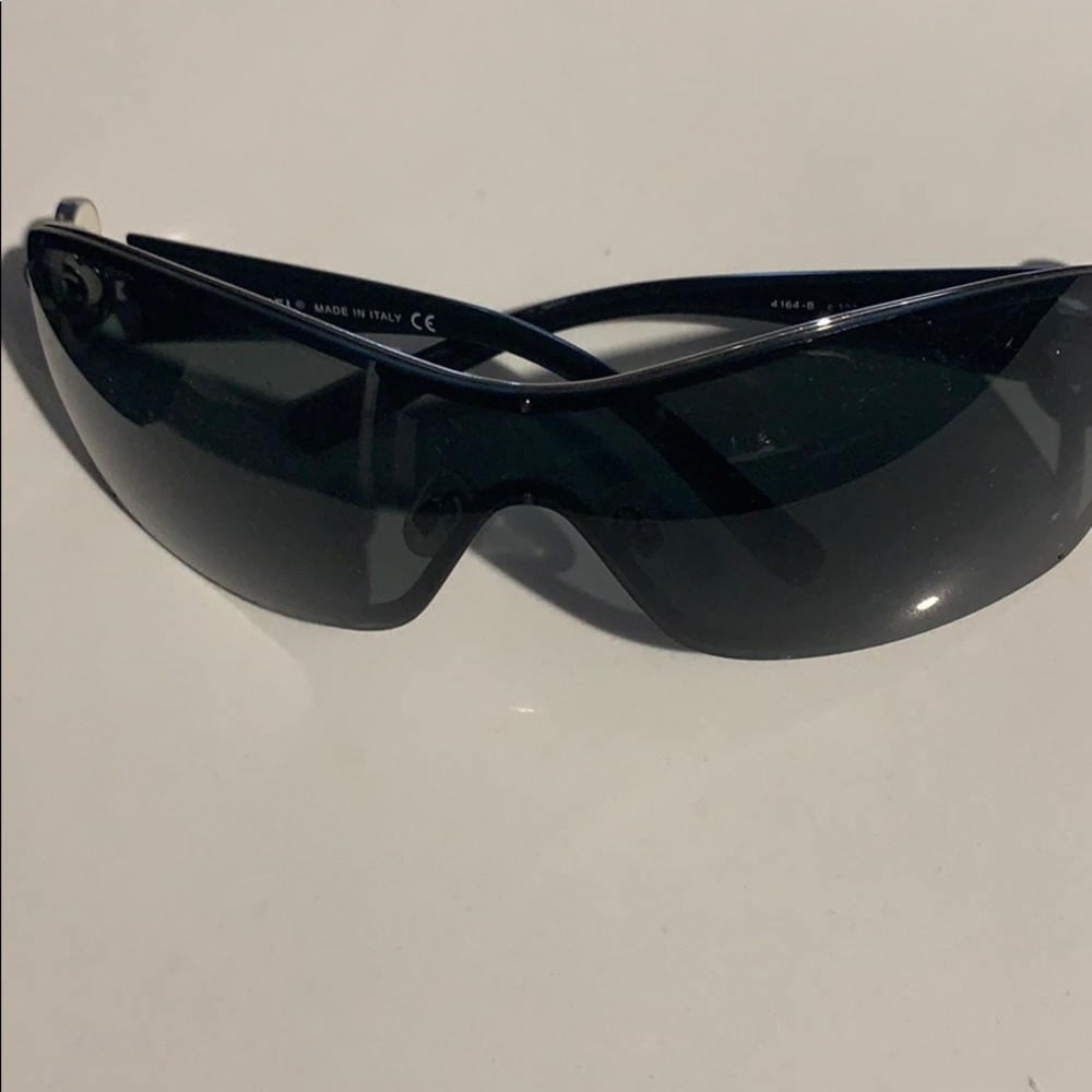 Chanel sun glasses